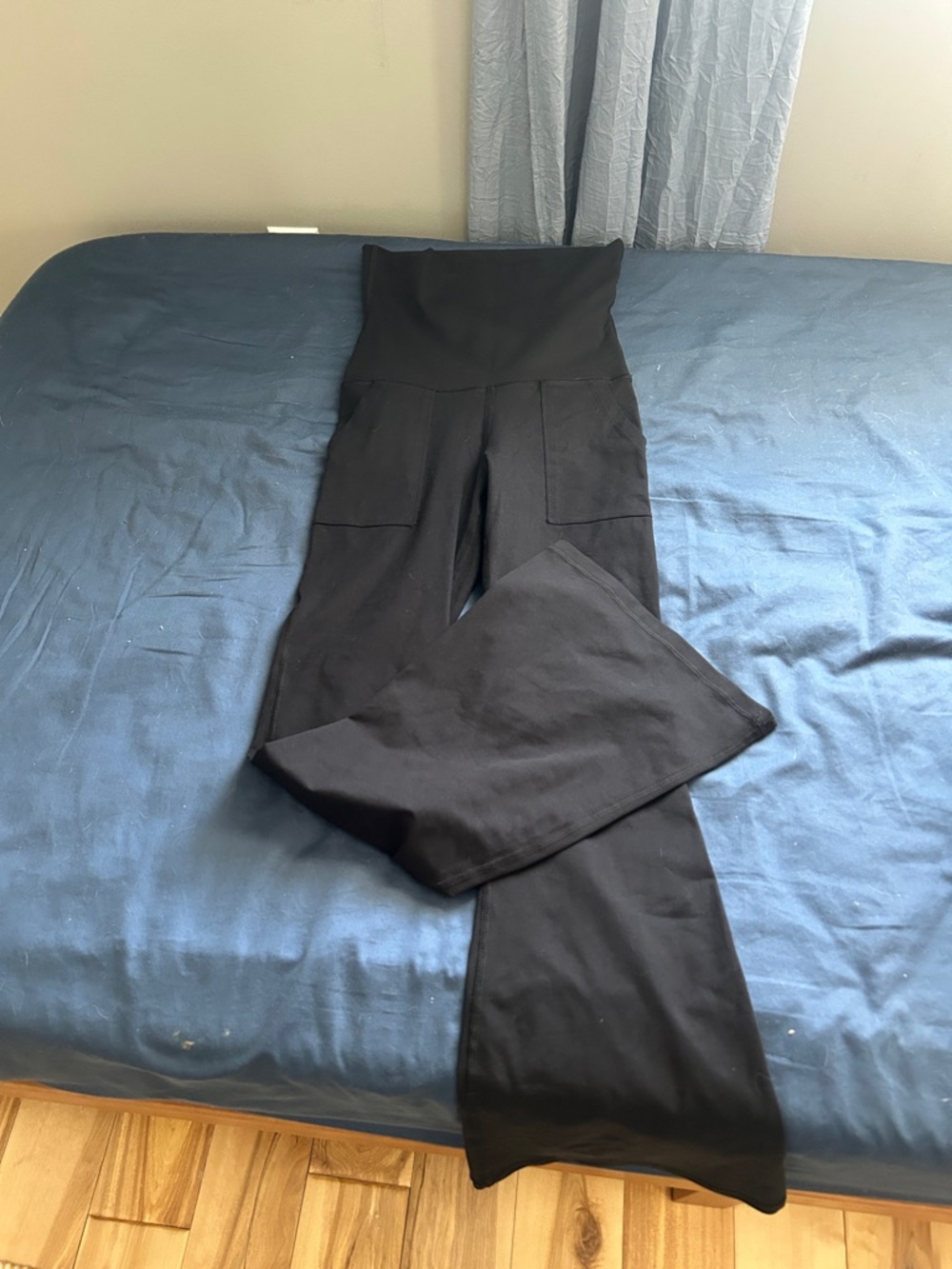 Aerie Fold over Black Women's Yoga Pants with Pockets